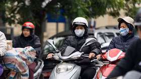 Dự báo thời tiết ngày 10/12: Hà Nội tiếp tục rét đậm, có mưa rào