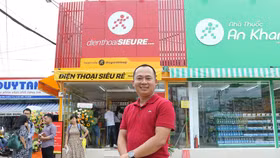 Vừa thử nghiệm, mỗi cửa hàng Điện Thoại Siêu Rẻ đã đạt doanh thu 12-15 triệu/ngày