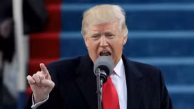 Cắt giảm chục nghìn lao động, General Motors bị ông Trump dọa chấm dứt hỗ trợ tín dụng thuế