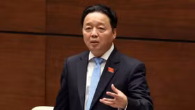 Nghịch lý: Chính phủ càng bỏ ra nhiều tiền đền bù, người dân càng khiến kiện