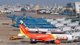 Bộ Tài chính ra văn bản liên quan đến tranh cãi giữa Vietnam Airlines và Vietjet