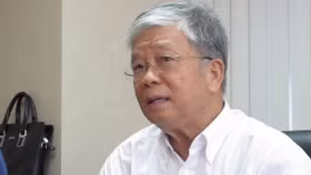 Doanh nghiệp kêu thuế xăng dầu nhiều bất cập