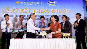 Vinamilk sẽ cung cấp sữa trên chuyến bay của Vietnam Airlines