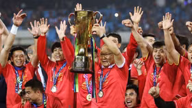 Việt Nam vô địch AFF CUp 2018: Khi những người hùng làm thoả mãn khát khao