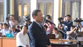 Vụ đánh bạc nghìn tỷ: Cựu Trung tướng Phan Văn Vĩnh bị đề nghị 7 - 7,5 năm tù