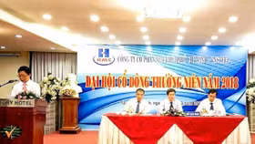 Nhiều thương vụ khuất tất tại HMC