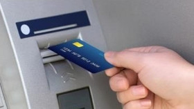 Bộ Công thương yêu cầu 4 ngân hàng báo cáo việc tăng phí ATM