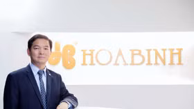 Chậm báo cáo giao dịch, anh em ông Lê Viết Hải bị phạt hơn 160 triệu đồng