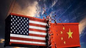 Mỹ lại dọa áp thuế bổ sung đối với hàng hóa Trung Quốc