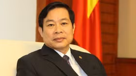 Cách chức Uỷ viên Trung ương của ông Nguyễn Bắc Son, khai trừ Đảng ông Trần Văn Minh