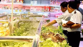 Hà Nội sẽ triển khai mô hình cảnh báo nhanh về an toàn thực phẩm