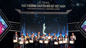 FPT IS có nhiều sản phẩm nhất đạt Giải thưởng Chuyển số Việt Nam 2019