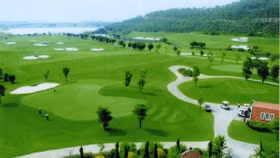 Chưa đến một nửa số dự án sân golf được triển khai