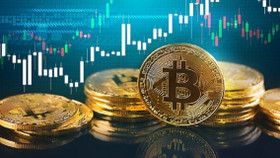 Bitcoin bất ngờ vượt lên trên mốc 8.000 USD trong vài tiếng