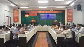 Thu phí ô tô vào trung tâm TP.HCM: Khó giảm ùn tắc, thiếu khả thi
