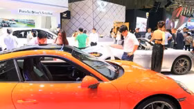 Quy định mới, đừng mơ ô tô giảm giá sâu