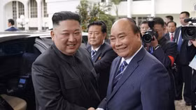 Thủ tướng: Việt Nam ủng hộ Triều Tiên phát triển kinh tế