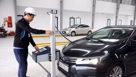 Xe thế chấp ngân hàng đi đăng kiểm cần mang giấy tờ gì?