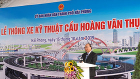 Thủ tướng cắt băng thông xe cây cầu vòm nhịp lớn nhất Việt Nam