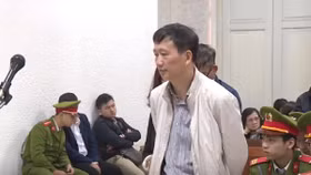 Trịnh Xuân Thanh 'vùng vằng' không muốn đối đáp VKS