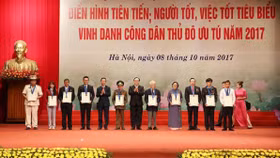 Hà Nội xét tặng danh hiệu 10 "Công dân Thủ đô ưu tú" năm 2018