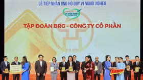 Tập đoàn BRG ủng hộ 500 triệu đồng vào quỹ Vì người nghèo Hà Nội 2022