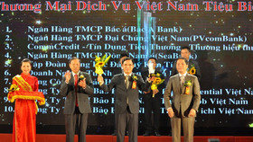 SeABank lần thứ 6 nhận giải thưởng “Thương mại dịch vụ Việt Nam"