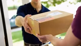 Thời đại dịch Covid-19, giao dịch qua thương mại điện tử tăng 30%