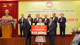 SeABank và Tập đoàn BRG ủng hộ phòng chống dịch Covid-19