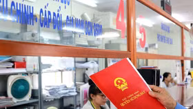Dự thảo Luật Đất đai (sửa đổi): Cán bộ có hành vi vi phạm pháp luật khi cấp sổ đỏ sẽ bị xử lý