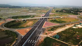 Xây dựng 2 cao tốc chiến lược Ninh Bình - Nam Định - Thái Bình và Gia Nghĩa - Chơn Thành