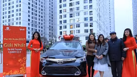 Hé lộ những chủ nhân may mắn trúng 50 xe Camry