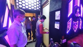 Thủ tướng yêu cầu tăng cường kiểm tra, siết chặt quản lý hoạt động kinh doanh karaoke