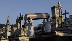 Báo động: Số ca nhiễm Covid-19 toàn cầu vượt ngưỡng 5 triệu người