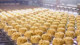 Bộ Công Thương muốn EU giảm thiểu biện pháp kiểm tra dư lượng EO trong mì ăn liền