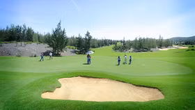 FLC Faros mua 40% cổ phần sân golf Biscom