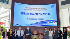 Mỗi tuần một cổ phiếu: VinaCapital chính thức niêm yết quỹ hoán đổi danh mục đầu tiên trên HoSE