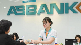 ABBank chào bán hơn 114 triệu cổ phiếu với giá 10.000 đồng/cp