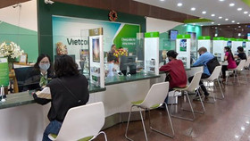 Nợ xấu gia tăng - "góc tối" của Vietcombank?