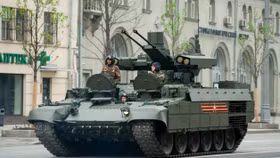 Căng thẳng Nga-Ukraine: Nga triển khai 'Kẻ hủy diệt', NATO điều F-35A, trực thăng Apache