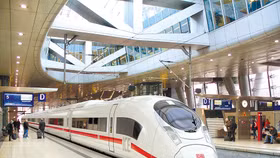 TP. HCM đề xuất xây mới 5 tuyến đường sắt tốc độ cao