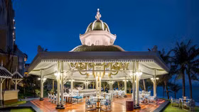 Tiệc Giáng sinh và năm mới tại JW Marriott Phu Quoc Emerald Bay chỉ từ 2,5 triệu đồng