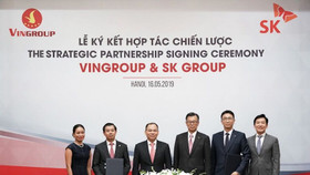 Tập đoàn SK chi 1 tỷ USD mua cổ phần Vingroup