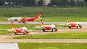 Giá nào cho cổ phiếu tăng trưởng và câu chuyện Vietjet