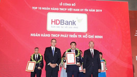 HDBank được vinh danh Top 6 Ngân hàng thương mại uy tín nhất 2019