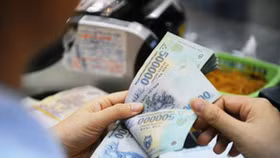 Năm 2018 sẽ giảm lãi suất vay hỗ trợ doanh nghiệp