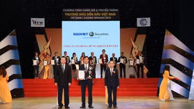 Chứng khoán Bảo Việt nhận giải “Top 10 Thương hiệu dẫn đầu Việt Nam 2019”