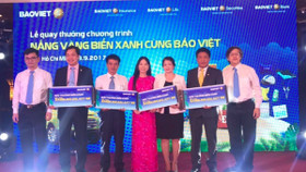 Tri ân 35.000 khách hàng Tham gia chương trình “Nắng vàng biển xanh cùng Bảo Việt”