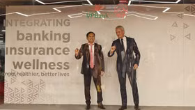 VPBank hợp tác phân phối bảo hiểm AIA độc quyền 15 năm