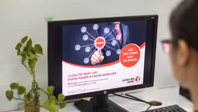 Làm sao để tiết kiệm phí ngân hàng cho doanh nghiệp?